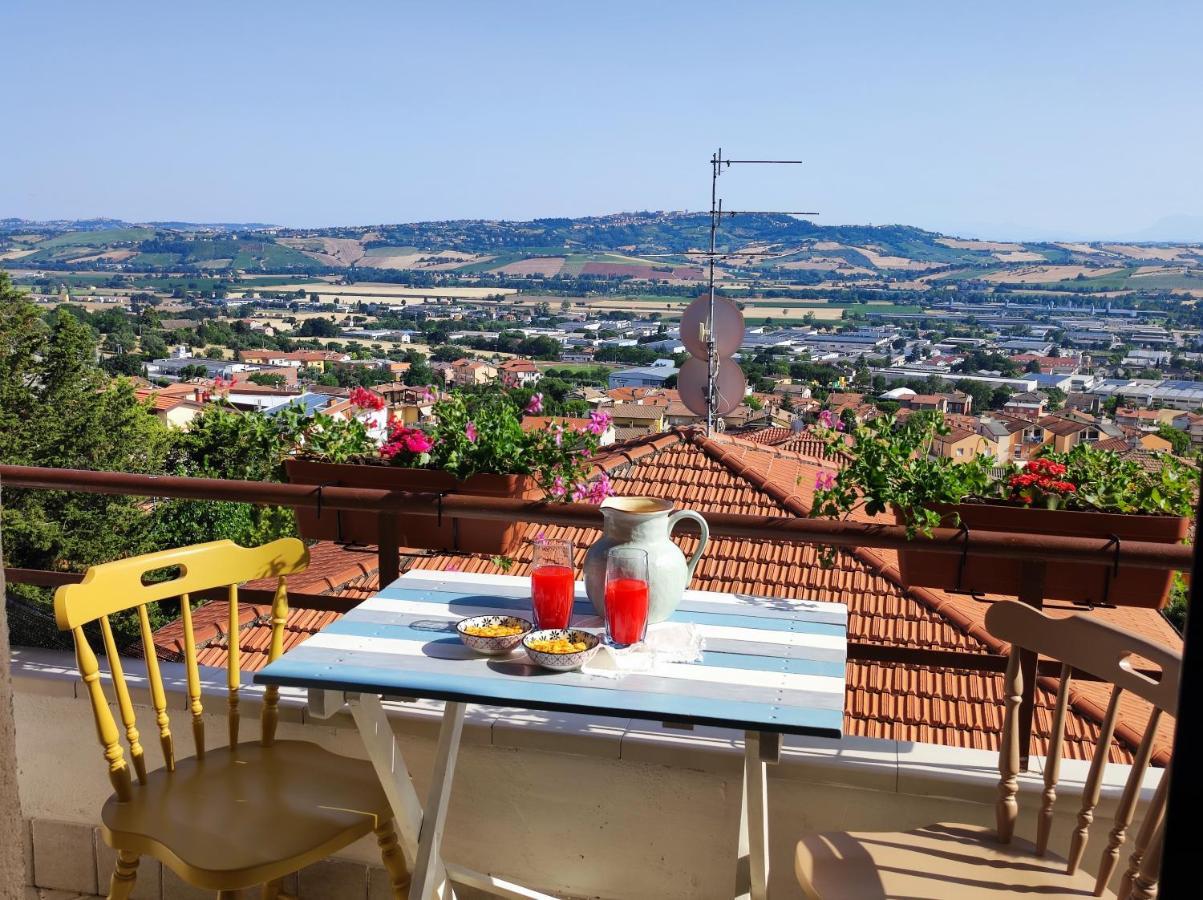 Camere Infinity Rooms Castelfidardo Exterior foto
